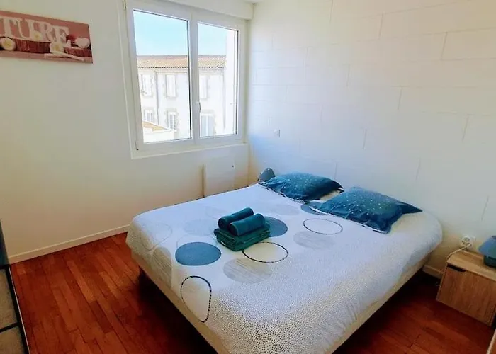 Le Marsiluga Maison 12 Pers A 6 Min Du Puy Du Fou 3*