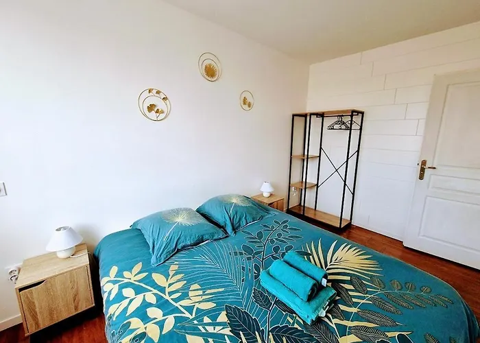 Le Marsiluga Maison 12 Pers A 6 Min Du Puy Du Fou